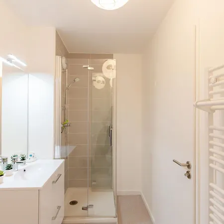 Cap Ocean-3 By Interhome *