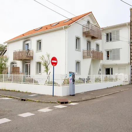 Cap Ocean-3 By Interhome