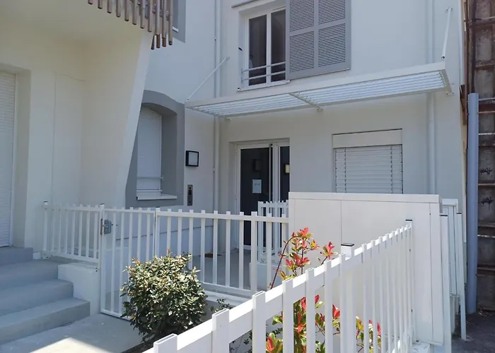 Cap Ocean-3 By Interhome *